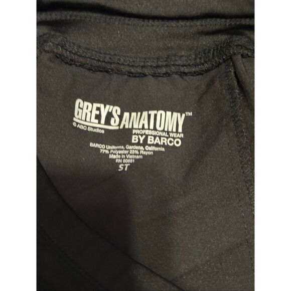 Women’s Grey’s Anatomy Black Women's V-Neck Scrub Top and Pants Size Small - Picture 15 of 16